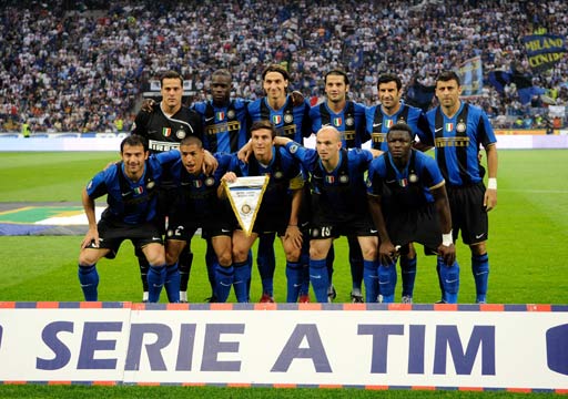 帕夫洛维奇：在此年龄段，我从未见过哪位队友像卡尔这么自信