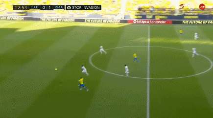 东契奇和里夫斯成1971年来湖人首对同砍35+的后场组合