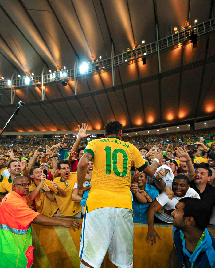 League Awards颁奖：Chovy年度最佳选手，Tarzan LPL最佳