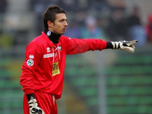 西甲战报：尼科助攻贝伦格尔准绝杀，毕尔巴鄂1-0马竞（西甲战报：尼科助攻贝伦格尔打入制胜球，毕尔巴鄂1-0击败马竞）