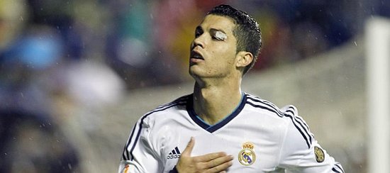 曼联连续两次在联赛中不敌纽卡，上次3连败追溯到1922年（曼联联赛两连败给纽卡，上次三连败还要追溯到1922年）