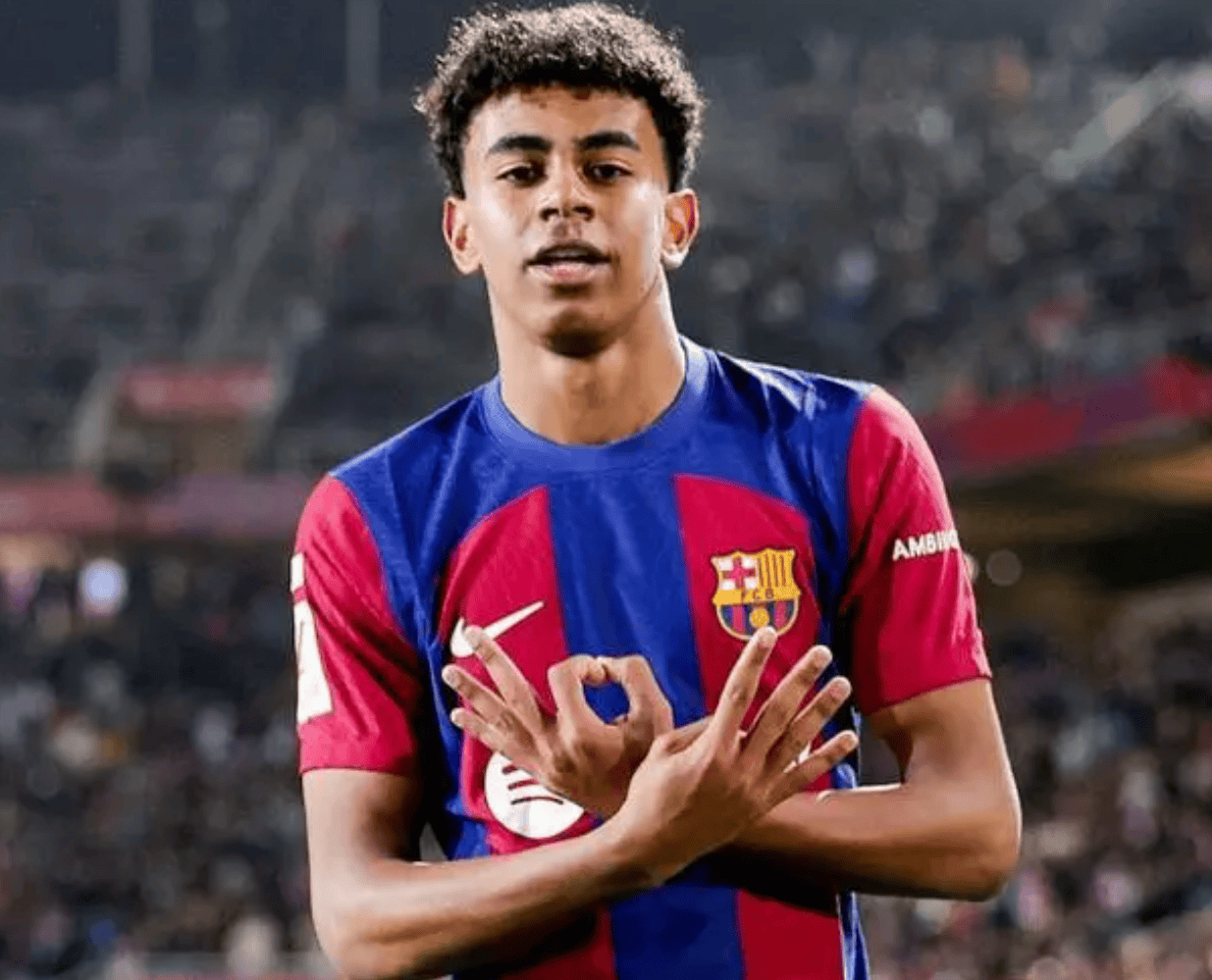 米体：尤里奇帅位岌岌可危，帕拉迪诺、莫塔和曼奇尼是候选者