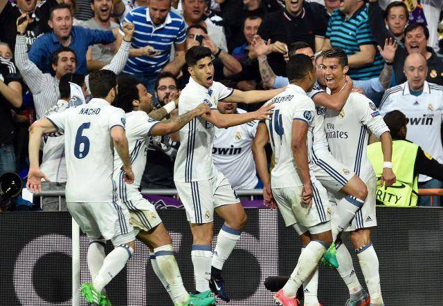 篮球湖人球员连续三场得分上双